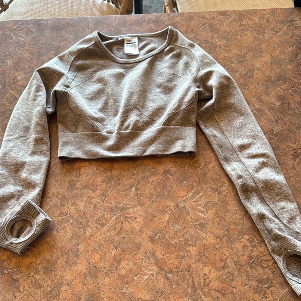 Gymshark Heather Gray Crop Sweatshirt